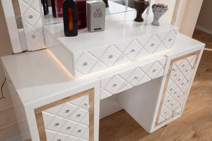 QUEEN WHITE BEDROOM SET - Style HeavenQUEEN WHITE BEDROOM SETBedroom setStyle HeavenStyle HeavenQUEENWHITEBEDSET5061028323132